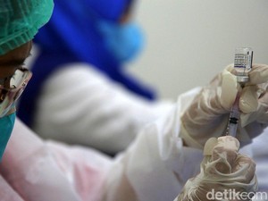 Nah Lho! Nggak Usah Pilih-pilih Booster, Kemenkes Jelaskan Konsekuensinya