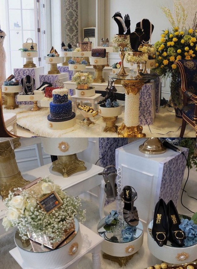 Selanjutnya ada influencer cantik Tasya Farasya yang dilamar oleh pria pujaan hatinya, Ahmad Assegaf pada Desember 2017. Isi seserahan lamarannya pun cukup mencuri perhatian, lantaran dipenuhi dengan barang-barang mewah dan mahal. Seperti yang terlihat dalam foto, tak hanya satu, Ahmad memberikan beberapa tas dan sepatu mewah. Tak hanya itu saja, Ahmad juga memberikan Tasya sebuah kartu kredit. Foto: Instagram