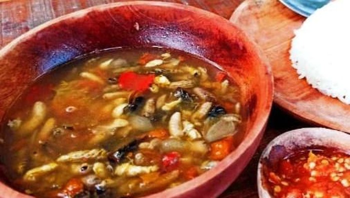 Kuliner Ekstrem Sup Tawon Khas Banyuwangi