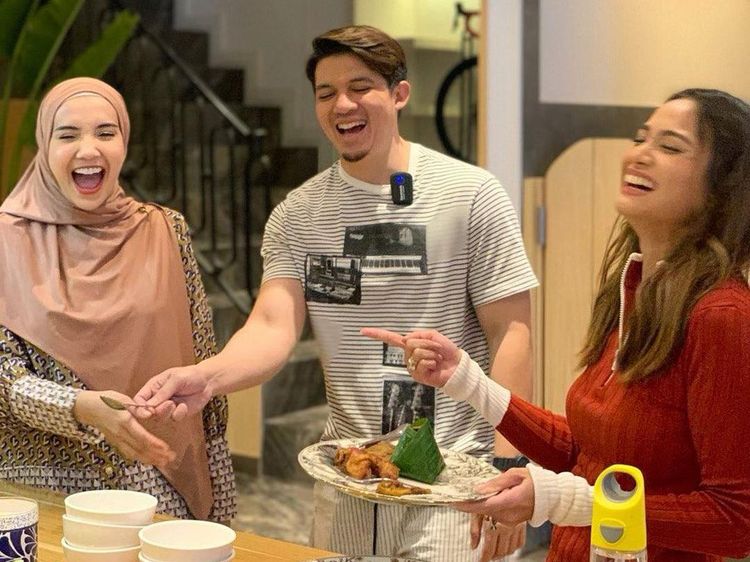 Momen Acha Septriasa saat Dijamu Makan oleh Irwansyah dan Zaskia Sungkar