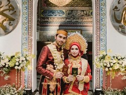 8 Foto Pernikahan Achmad Megantara Mas Boy dan Istri yang Berusia 18 Tahun