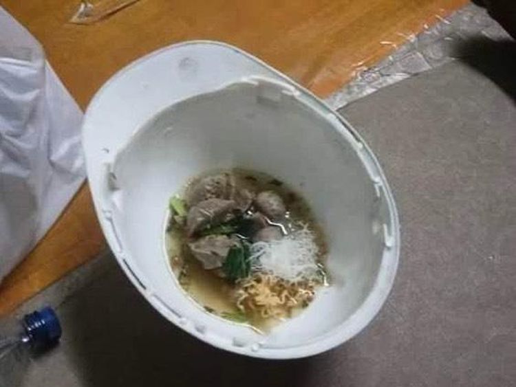 Kocak! 10 Peralatan Makan Ini Terinspirasi dari Alat Bangunan