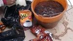 Kocak! 10 Peralatan Makan Ini Terinspirasi dari Alat Bangunan