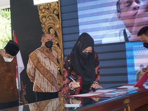 Didampingi KPK, Bupati Mojokerto Targetkan Birokrasi Bebas Korupsi