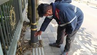 Jalur pedestrian yang dibangun pemerintah di KSPN Borobudur pada 2020/2021 itu berada di beberapa titik, salah satunya di sekitar Jembatan Brojonalan, Magelang, Jawa Tengah, Selasa (25/1/2022).