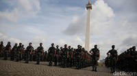 Dalam apel ini, para prajurit TNI AD diminta untuk peka terhadap ancaman radikalisme.