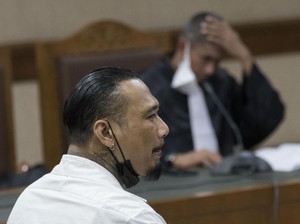 Jerinx Minta Polisi Tunjukkan Foto Adam Deni Berbaju Tahanan ke Publik