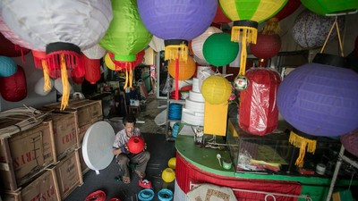 Perajin Lampion di Solo Kebanjiran Pesanan Jelang Imlek