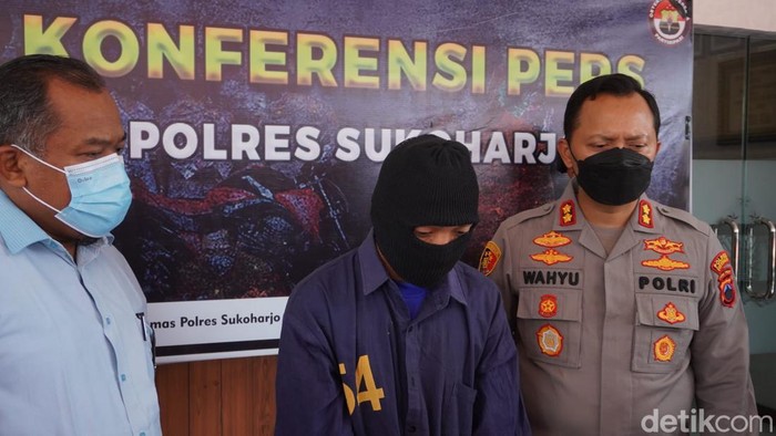 Polres Sukoharjo gelar jumpa pers kasus penipuan, Selasa (25/1/2022).