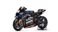 Meski memakai motor Yamaha YZR-M1, tampilan ini sekilas mirip dengan livery Sky Racing Team VR46 di MotoGP musim lalu, yang juga disponsori withU. Bedanya, tim Valentino Rossi itu memakai motor Ducati Desmosedici. Foto: Dok. RNF Yamaha