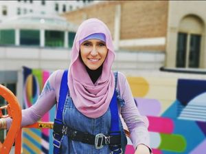 Kisah Wanita Resign Jadi Pekerja Film Hollywood Setelah Riset Soal Al Quran