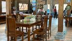 Mampir Lur! Warung Kopi Klotok Pakem Sudah Buka di Cisarua