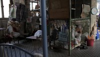 Fenomena rumah kandang menjadi sisi lain dari gemerlapnya kota Hong Kong.