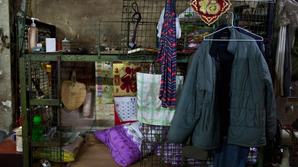 Bak Kerangkeng, Begini Tempat Tinggal Warga Miskin di Hong Kong