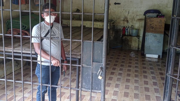 Penemuan kerangkeng yang berisi sejumlah warga di rumah Bupati Langkat nonaktif Terbit Rencana Perangin Angin gegerkan publik. Ini penampakannya.