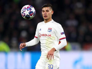 Dikabarkan Lepas Pemain ke Newcastle, Lyon Marah Besar
