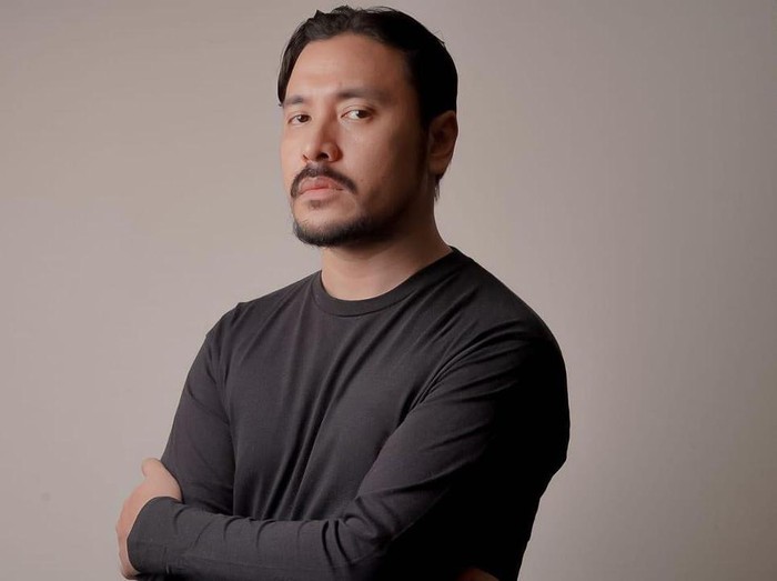 Ello Doyan Burger dan Nasi Goreng, Ini Keseruan Momen Makannya