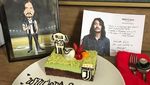 Ello Doyan Burger dan Nasi Goreng, Ini Keseruan Momen Makannya