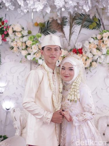 Foto Dian Haryani dan Abi Rahmat Rizki.