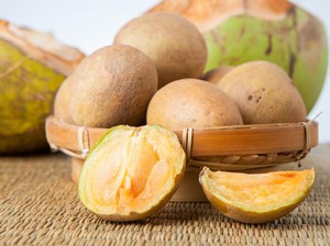7 Manfaat Buah Sawo bagi Kesehatan dan Dampaknya Jika Dikonsumsi Berlebihan