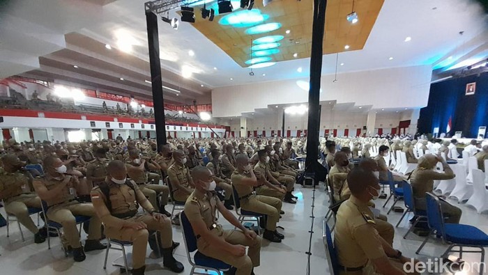 IPDN Undang Penceramah Kondang Ustaz Das’ad Latif