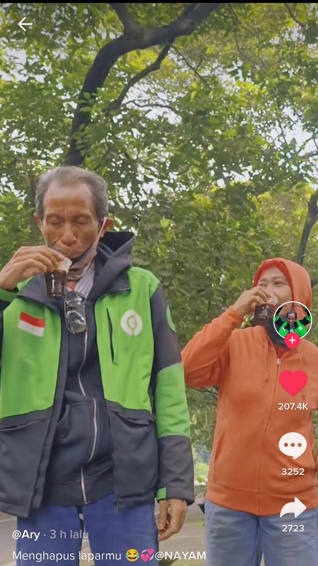 Kocak! Babeh Ojol Parodikan Video Klip Noah Jadi 'Menghapus Laparmu'