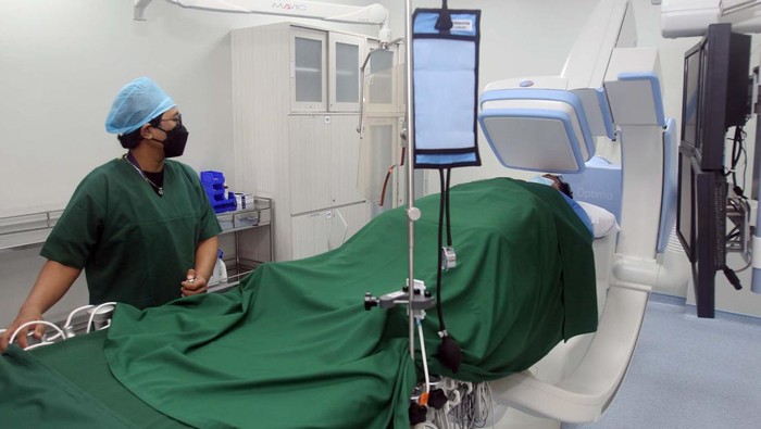 Siloam Hospitals Lippo Cikarang menambah fasilitas kesehatan Cathlab. Cathlab ini untuk mengantisipasi serangan jantung pada pasien.