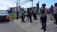 Kapolda memastikan kondisi Kota Sorong aman kondusif dan fokus dalam pengungkapan identitas 17 jenazah korban kebakaran klub malam Double O imbas bentrok antar kelompok masyarakat beberapa waktu lalu di kawasan itu.