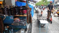 Gubernur Daerah Istimewa Yogyakarta (DIY) Sri Sultan Hamengku Buwono X (HB X) menyampaikan bahwa lokasi yang ditempati PKL Malioboro selama ini bukan diperuntukkan bagi mereka dan Pemda DIY sudah menanti lama untuk penataan ini.
