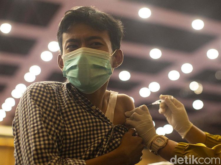 Percepatan Vaksinasi Booster Digelar di Pusat Perbelanjaan