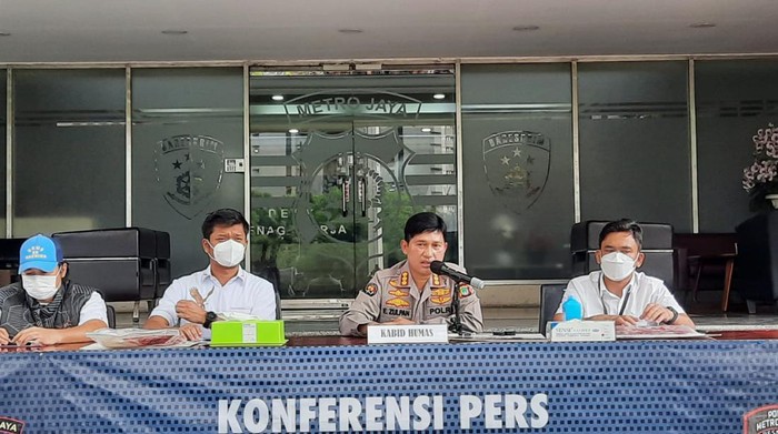Polisi tangkap pembunuh pemuda inisial AY (29) di Bekasi