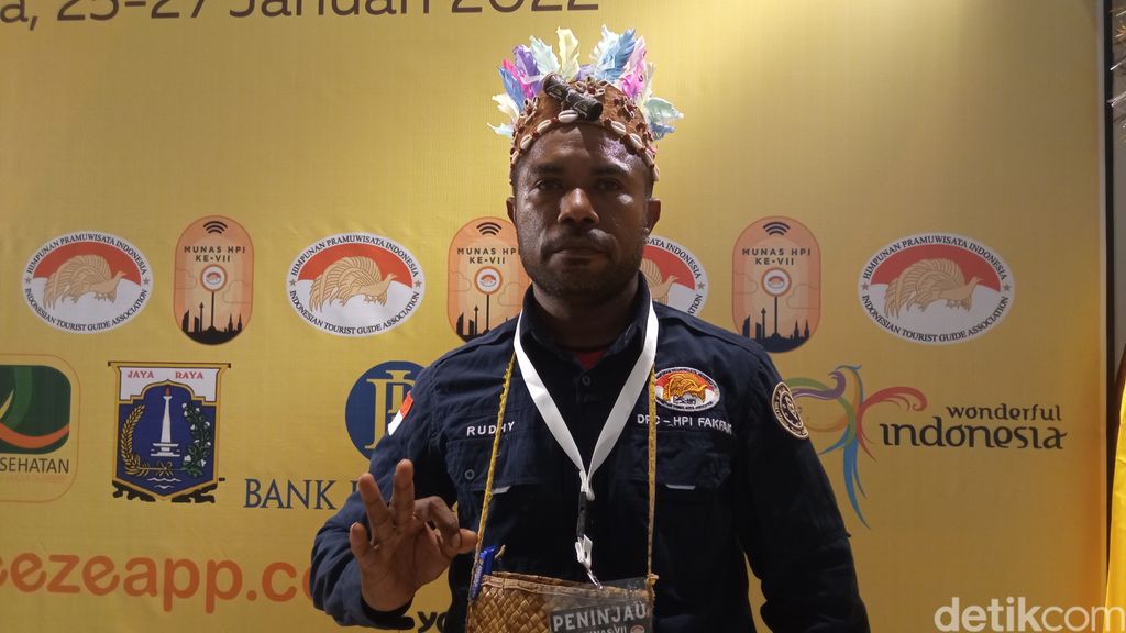 Rudhy Heremba DPC HPI Fak Fak di Munas VII