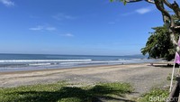 Jika Anda berkesempatan untuk menginap di Grand Inna Samudra Beach Palabuhanratu jangan lupa bangun pagi dan nikmati momen sunrise-nya ya!