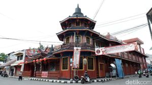 Vihara Tertua di Sukabumi Berhias Sambut Imlek