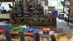 Warung Tuman, Andalkan Menu Rumahan di Bawah Rindangnya Pekarangan