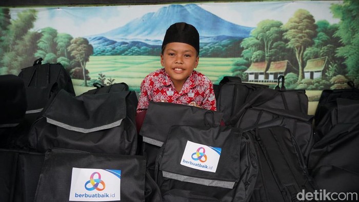 berbuatbaik.id salurkan donasi untuk ratusan siswa di Serang