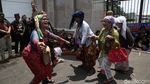 Foto-foto Masyarakat Sunda Geruduk DPR