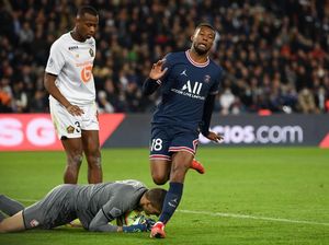 Dear, PSG... Wijnaldum Masih Susah Cas Cis Cus Bahasa Prancis nih