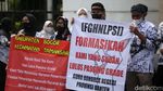 Minta Jangan Di-PHP-in, Guru Honorer Geruduk DPR