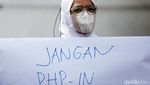 Minta Jangan Di-PHP-in, Guru Honorer Geruduk DPR