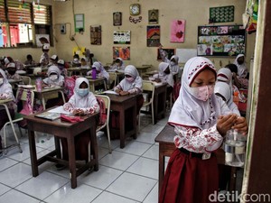 90 Sekolah DKI Setop PTM: Respons Guru, Wapres, Luhut, dan Kemendikbudristek