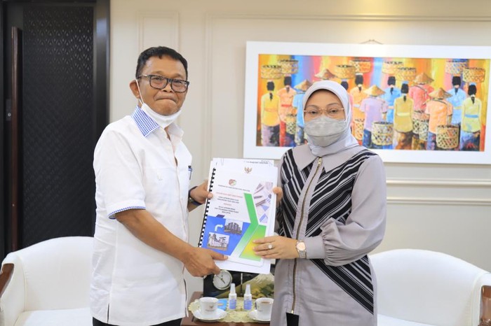 Menaker dan Gubernur Sulteng