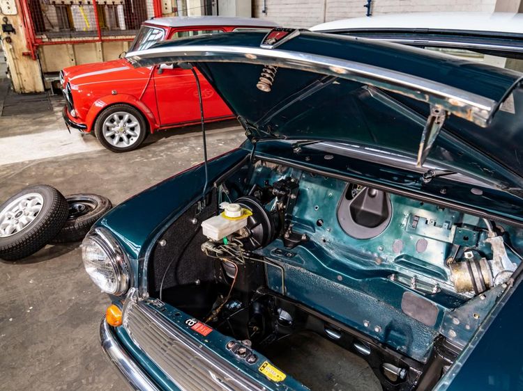MINI Recharged Project, Cara Resmi Remajakan MINI Tua Jadi Mobil Listrik