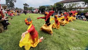 Mengenal Tari Jaipong yang Rancak dan Sejarahnya