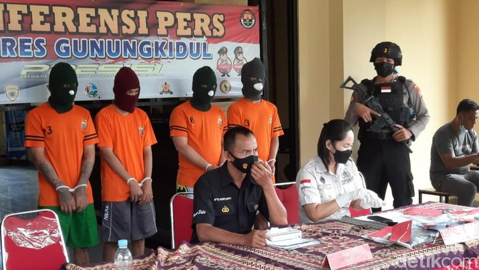 Polres Gunungkidul merilis kasus penyalahgunaan pil sapi yang digunakan pelajar