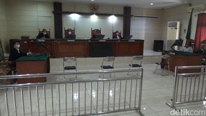 Pemegang Hak Cipta Cukai Hologram Gugat PT Pura  Rp 370 Miliar.