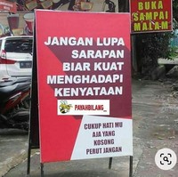 Biar kuat menghadapi kenyataan kalau si doi lebih memilih yang lain dibandingkan kamu. Jadi cukup hati saja yang kosong, kalau perut jangan. Foto: Instagram/@awreceh.id