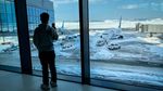 Tumpukan Salju Bikin Bandara Istanbul Terganggu