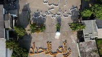 Seperti inilah hasil dari kreativitas dan kekompakan para santri yang ada di Jember.  Dengan adanya kegiatan ini, diharapkan bisa membangun semangat dan kekompakan para santri. 