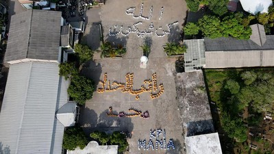 Begini Saat Ribuan Santri di Jember Salurkan Kreativitas